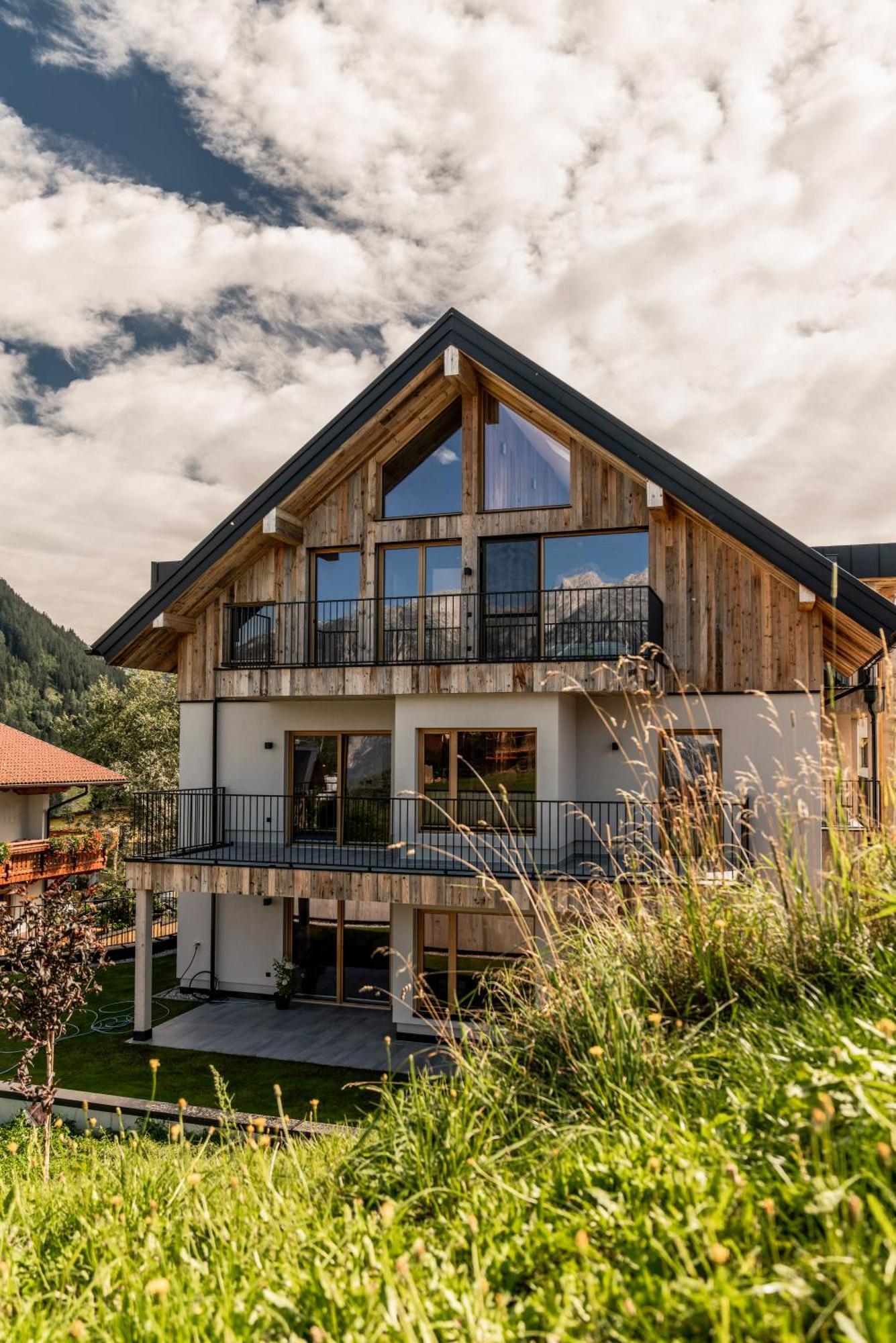 Almadel - Appartementhaus In Schladming-Dachstein Exterior photo